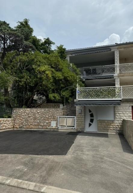 Lory Apartmani Dramalj Exterior photo